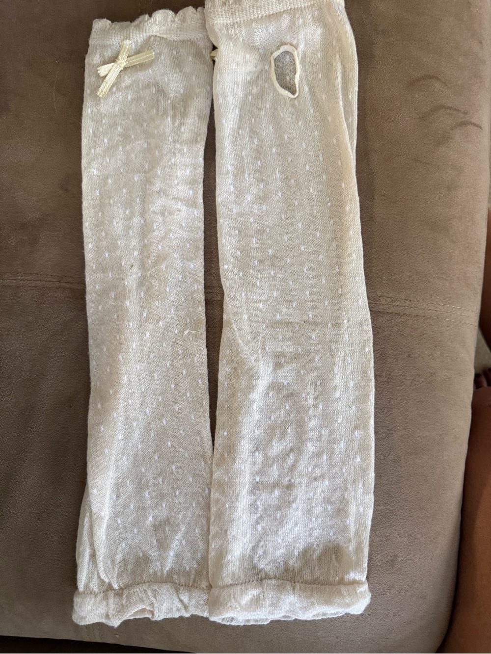 Women's Cream Knit Arm Covers with Bow Accent